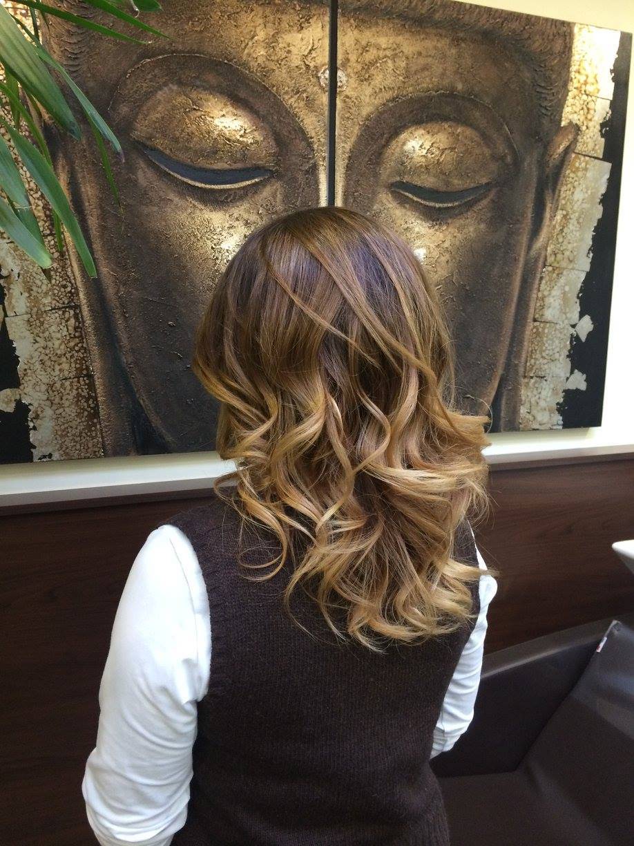 Salon Laurent Ball
